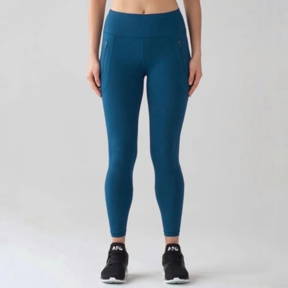 Lululemon‎ Invigorate 7/8 Tight Poseidon